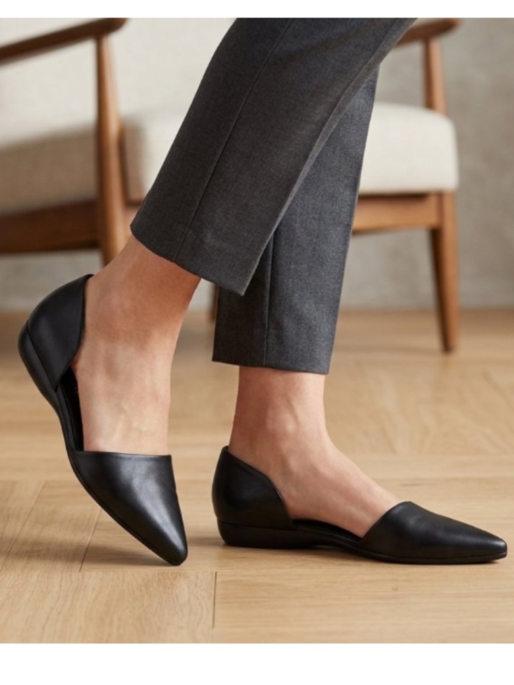 Franco Sarto Black Leather Pointed Toe D'Orsay Flats - Size 9 NEW
